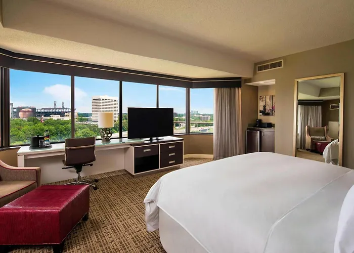 Renaissance Atlanta Waverly Hotel & Convention Center